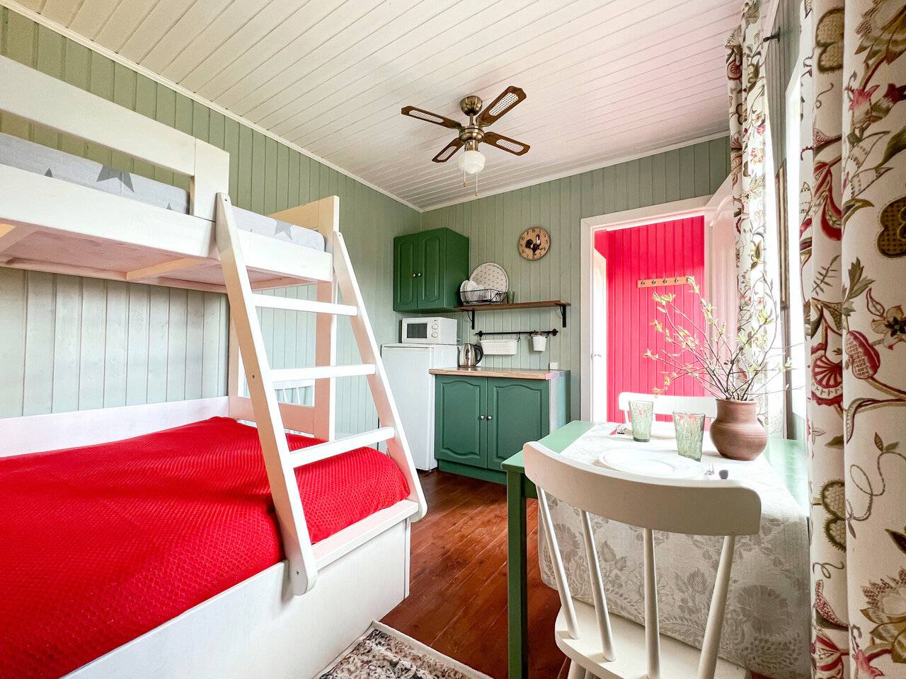 Фото Гостевого дома Усадьба Родное Ересино 4